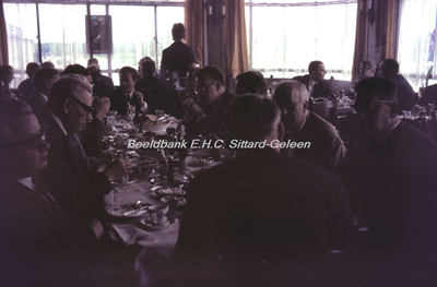 EHC-004-12 Excursie van de Gemeenteraad van Sittard naar Den Haag in 1968. 