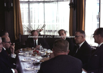 EHC-004-18 Excursie van de Gemeenteraad van Sittard naar Den Haag in 1968. 