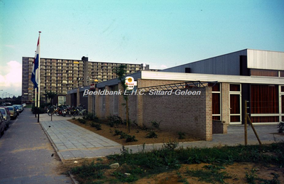 EHC-045-21 Opening Buurtcentrum Limbrichterveld aan de Eisenhowerstraat te Sittard op 28-08-1975. 28-08-1975