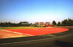 EHC-049-48 Aanleg kunststofbaan atletiek in Stadion De Baandert aan de Hemelsley te Sittard. 