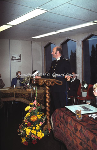 EHC-072-36 Receptie van de Heer E. Nicoll bij zijn benoeming tot nieuwe Korpschef van Politie te Sittard op 27-10-1978. ...