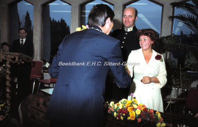 EHC-072-38 Receptie van de Heer E. Nicoll bij zijn benoeming tot nieuwe Korpschef van Politie te Sittard op 27-10-1978. ...