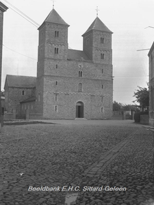 2880 Voorzijde voormalige abdijkerk St. Salvator te Susteren