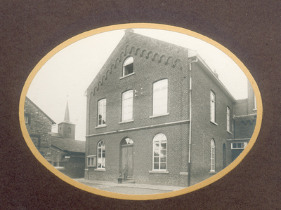 511_122 Voormalige Limburgse Gemeentehuizen 1922Voormalig Gemeentehuis te Wijlre uit de jaren 20. Foto is afkomstig uit ...