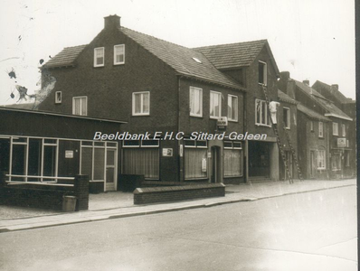 EHC-0012211 Noodgebouw van de Boerenleenbank aan de Kapelweg te Born.