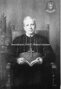 EHC-0036407 Mgr. Lemmens, voormalig Bisschop van Roermond