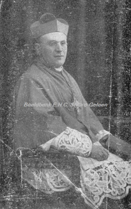 EHC-0012772 Mgr. J.H.M. Buckx, geestelijke uit de gemeente Born