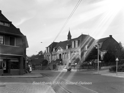 ehc_gp_115 Hoofdstraat met raadhuis 29-10-1937