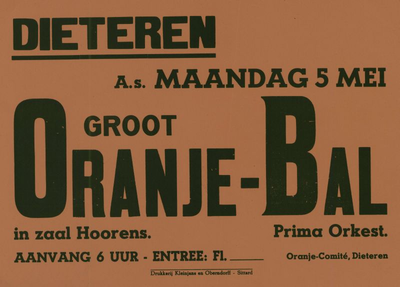 547_001_364 Dieteren: MuziekGroot Oranje-Bal in zaal Hoorens <georganiseerd door Oranje-Comité, Dieterenmaandag 05 mei