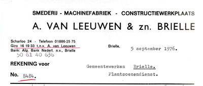 BR_LEEUWEN_010 Brielle, Van Leeuwen - Smederij, machinefabriek, constructiewerkplaats A. van Leeuwen & Zn. - Brielle, (1976)