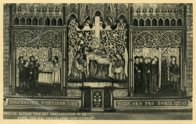 PB0167 Het altaar van het priesterkoor in de Bedevaartskerk, 1953