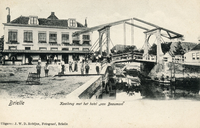 PB0498 Hotel van Beaumont en de Kaaibrug, ca. 1905