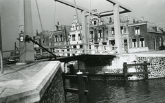 PB0513 De Rode Brug en de Zevenhuizen, ca. 1955