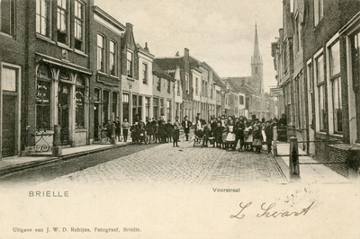 PB0748 Kijkje in de Voorstraat, ca. 1902