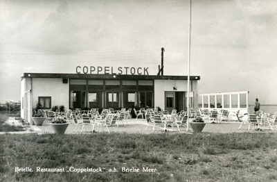 PB1168 Het restaurant Coppelstock aan het Brielse Meer, 1976