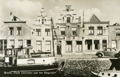 PB1373 Woningen langs de Zevenhuizen, 1958