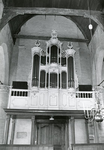 PB2581 Het interieur van de kerk van Geervliet: het orgel, 1980