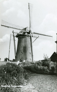 PB2716 De molen van Heenvliet, ca. 1950
