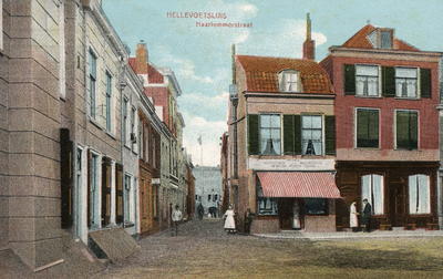 PB3025 Kijkje in de Haerlemmerstraat, op de achtergrond kazerne Haerlem, 1917