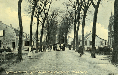 PB3383 Gezicht op den Brielsche Straatweg, ca. 1910