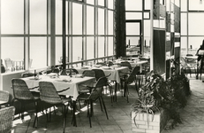 PB3393 Cafe restaurant Sextant, voorlichtingscentrum, 1959