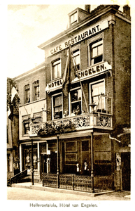 PB3421 Hotel van Engelen langs de Westkade, ca. 1925