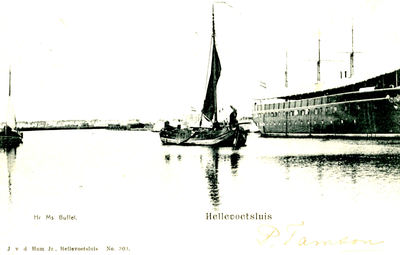 PB3466 Hr. Ms. wachtschip Buffel in het Kanaal, ca. 1904