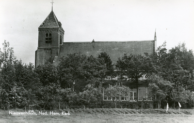 PB4074 De kerk van Nieuwenhoorn, 1967
