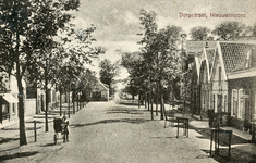 PB4096 Kijkje op de Dorpsstraat, ca. 1928