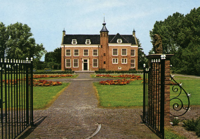 PB4239 Landhuis De Oliphant, 1983