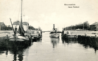 PB4250 De postboot in het Kanaal door Voorne, 1913