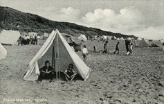 PB4413 Tent op het strand van Nieuw-Helvoet, ca. 1937