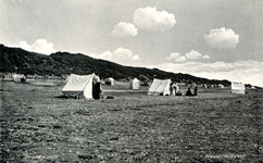 PB4564 Tenten van badgasten op het strand, ca. 1955