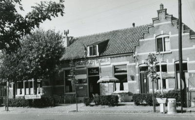 PB5062 Joh. Bakker Café Centraal, ca. 1950