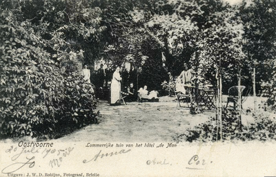PB5116 In de tuin van Hotel De Man, ca. 1904