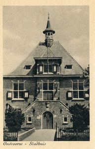 PB5399 Het gemeentehuis van Oostvoorne, ca. 1930
