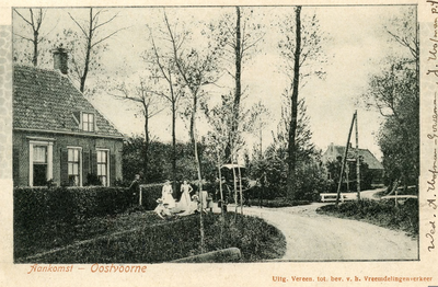 PB5592 Gezicht op 't Heultje: de splitsing Burgemeester Letteweg en de Noordweg, ca. 1904