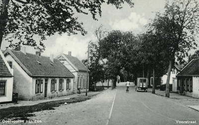 PB5748 Kijkje op de Burgermeester Letteweg, ca. 1935