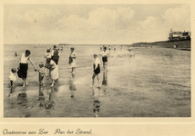 PB5889 Strand met badgasten, ca. 1925