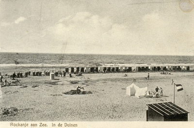 PB7141 Tenten op het strand, ca. 1930