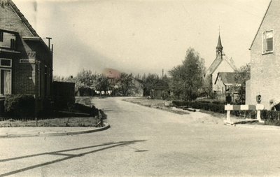 PB7427 De dorpskerk van Rockanje, ca. 1935