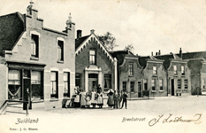 PB9832 Woningen langs de Breedstraat, ca. 1904