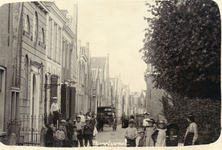 PB9934 Kijkje in de Dorpsstraat, ca. 1902