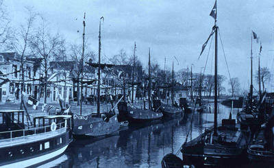 DIA01550 Schepen in de Maarlandse Haven; 1 april 1922