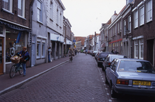 DIA02657 Winkels in de Nobelstraat, De Baan Tweewielers; ca. 1991