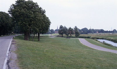 DIA15213 Geervliet, gezien vanaf de Toldijk; ca. 1993