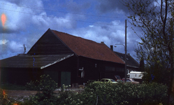 DIA15414 De boerderij van Jan de Snaijer, die later als pension en manege in gebruik was. De boerderij is afgebrand en ...