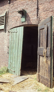 DIA16176 Boerderij; ca. 1976