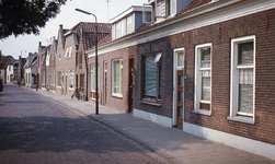 DIA16190 Kijkje in de Vissersdijk; ca. 1976