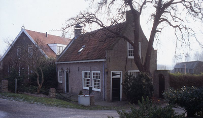 DIA16258 Woonhuis langs de Toldam; ca. 1993
